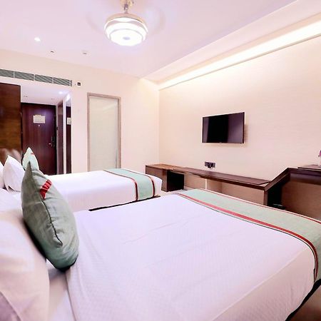 Hotel Ramida Plaza At Delhi Airport Нью-Делі Екстер'єр фото